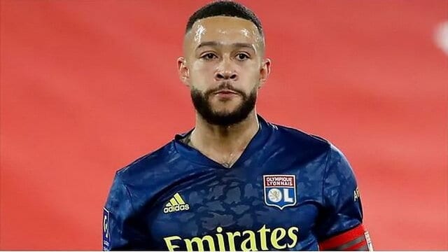 ยูเวนตุส พร้อมเซนต์ฟรี เดปาย